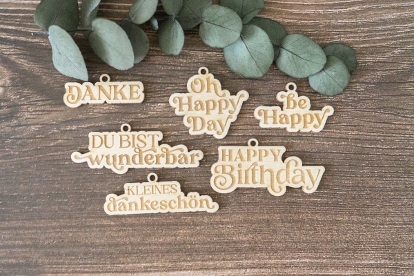 Holzanhänger / Geschenkanhänger / verschiedene Gravuren